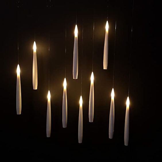 Flameless floating candles with flickering effect & magic wand