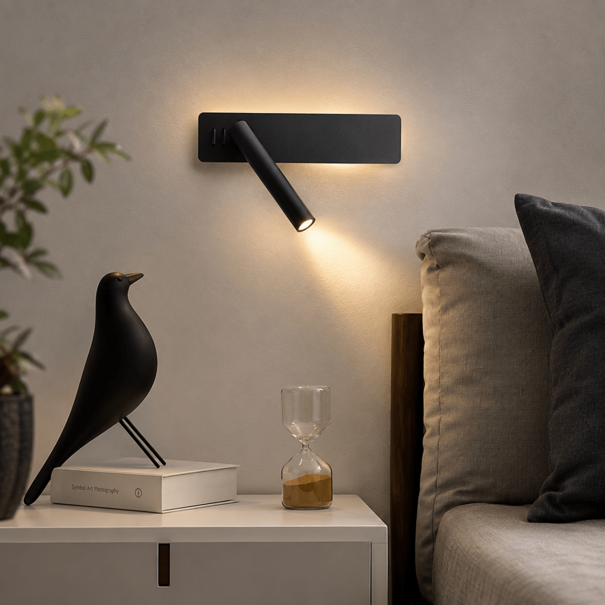 Rotatable LED lamp for flexible bed and reading illumination