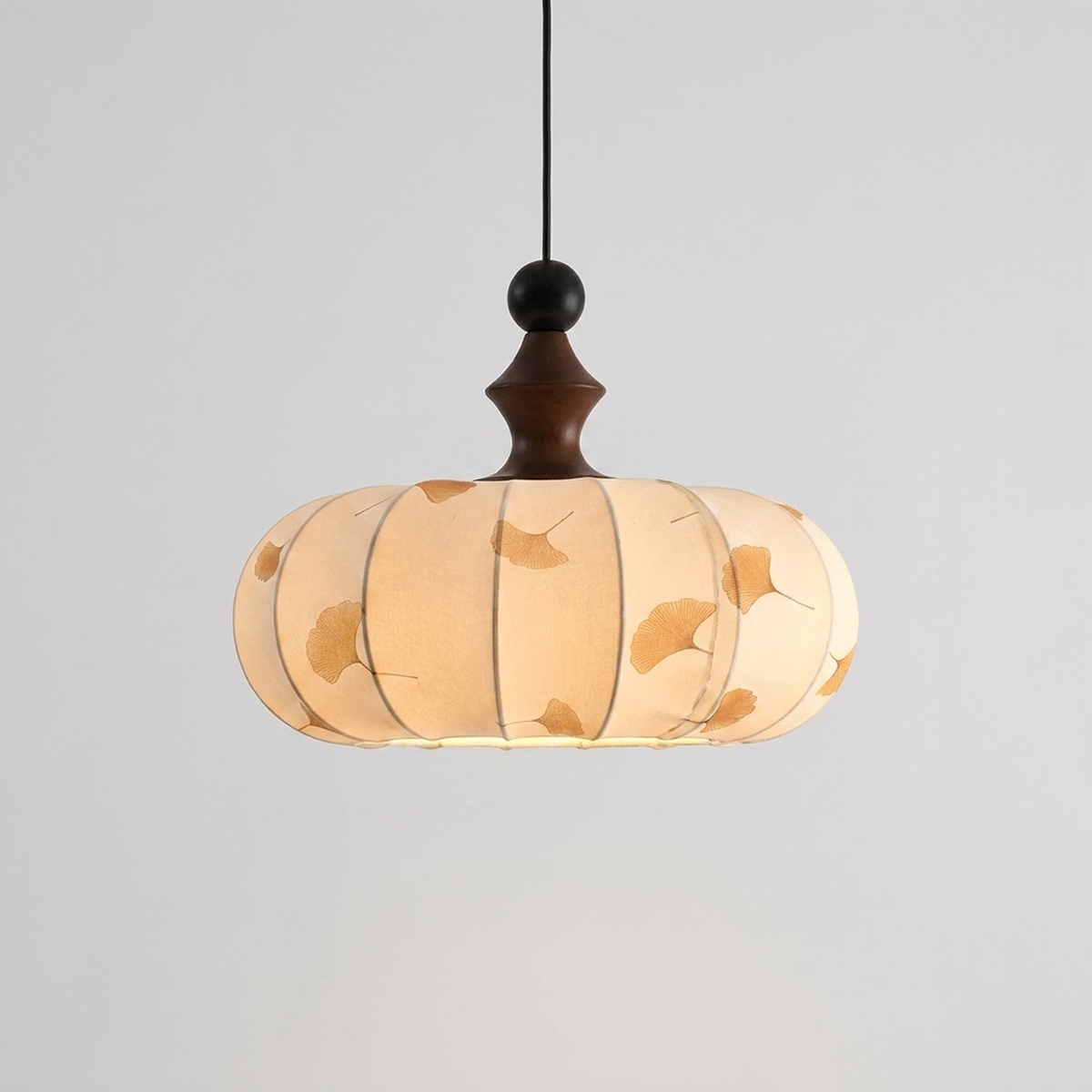 Pendant Light for Elegant Botanical Ambience
