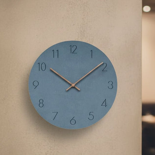 Quiet Elegance Clock for Modern Spaces