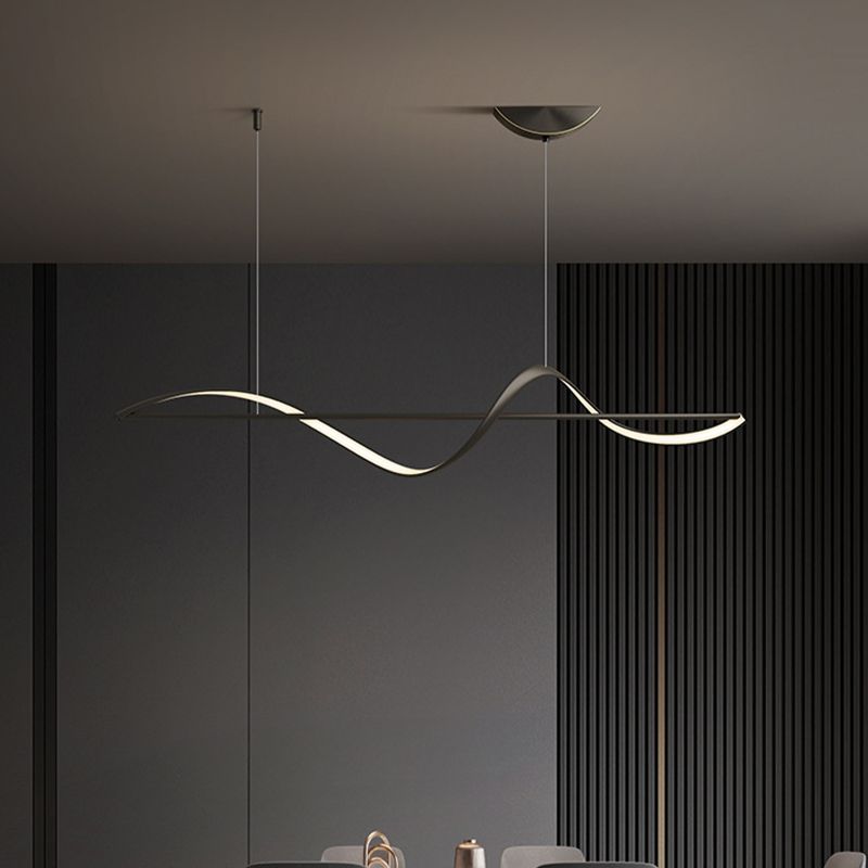 Elegant Round Metal Chandelier