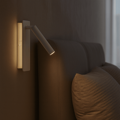 Rotatable LED lamp for flexibly adjustable bedside lighting
