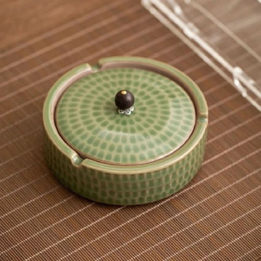 Minimalist Ashtray with Elegant Wooden Lid