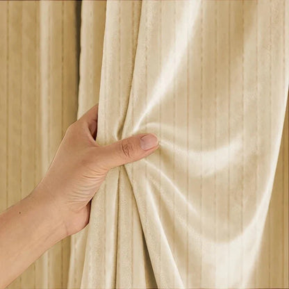 Heavy Thermal-Insulated Winter Curtain for Warmth and Comfort