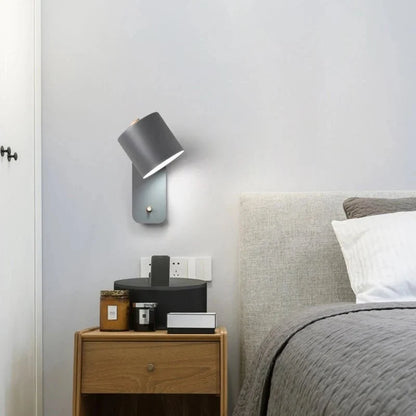 Minimalist wall lamp with plug for flexible lighting