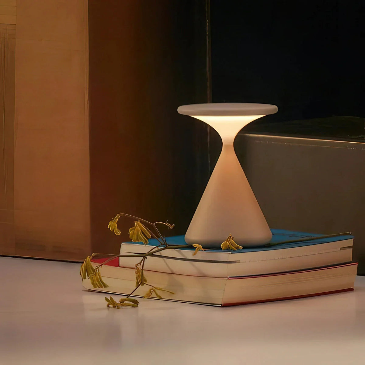 Wireless Hourglass Table Lamp for Modern Homes