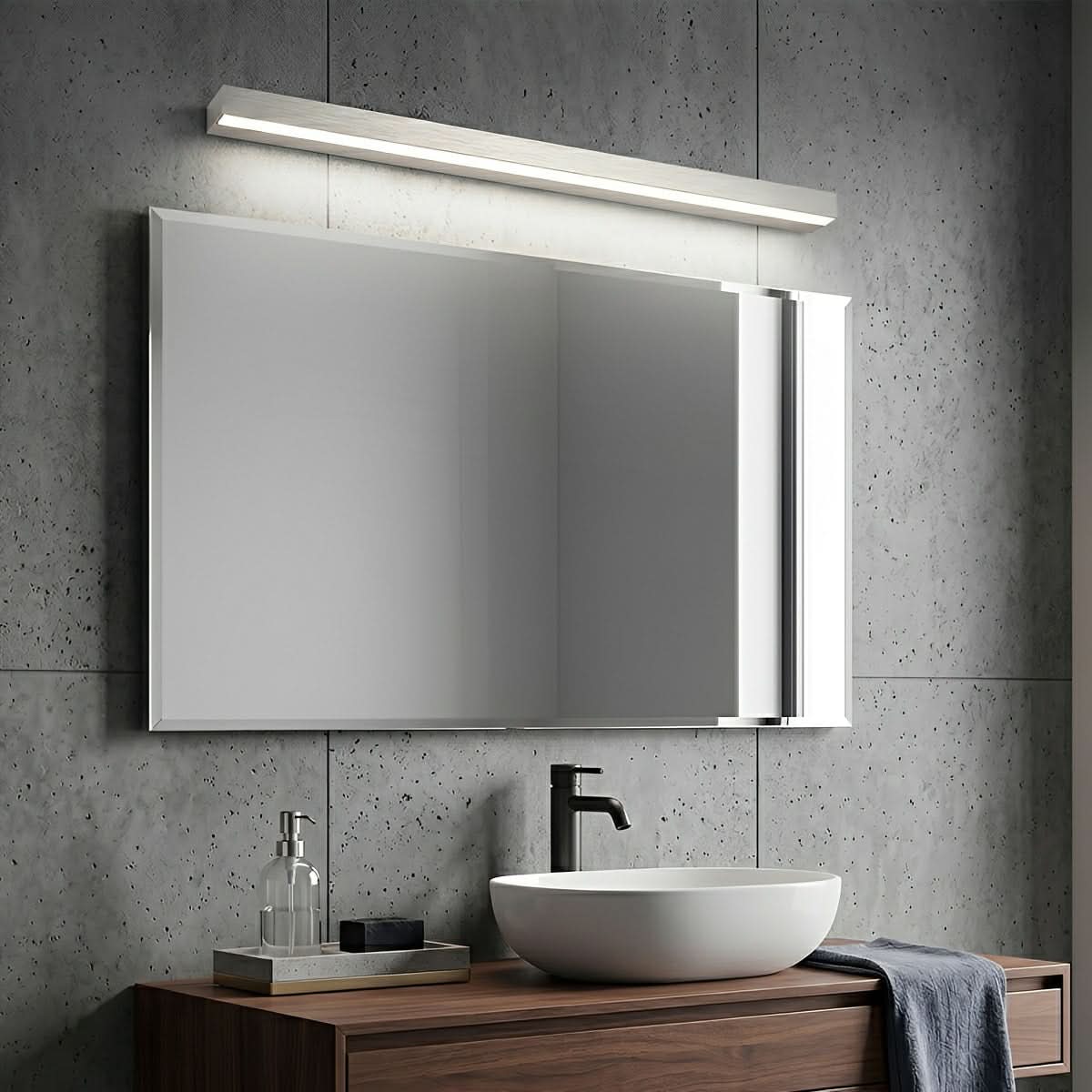 Modern LED Vanity Light Bar for Bright Vanity Illumination