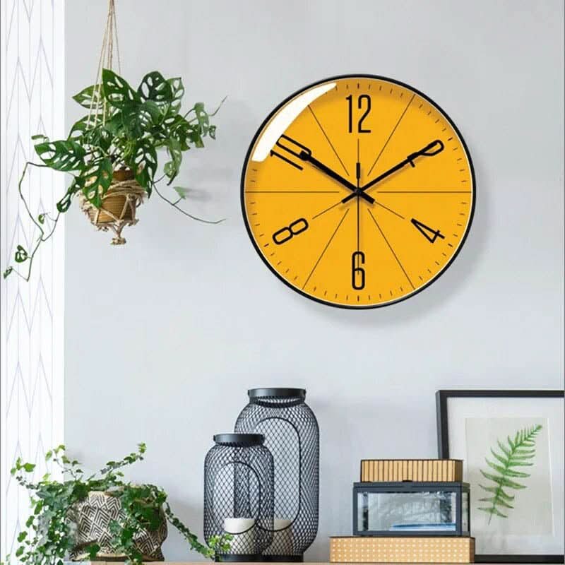Black Nordic-Style Wall Clock – Precise & Stylish for Every Home